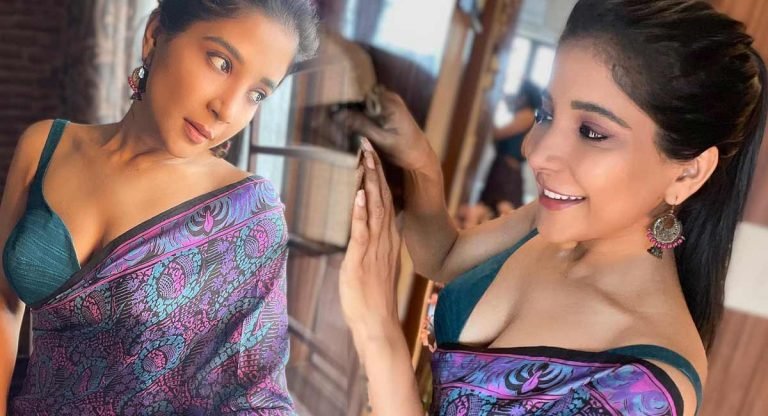 Sakshi Agarwal : చీర కట్టులోనూ అందాల ఆరబోత.. తగ్గేదేలే అంటున్న సాక్షి అగర్వాల్..