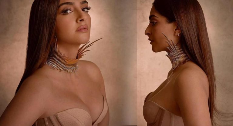 Sonam Kapoor : భారీ ఎద అందాలు మొత్తం బయట పెట్టేసి… సోనమ్ సొగసులు చూడతరమా..!