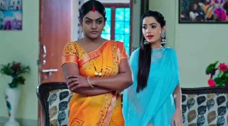 Karthika Deepam 12 Nov Today Episode : మోనితకు దీప సీరియస్ వార్నింగ్.. దీపలో ఇంత ఫైర్ ఉందని ఊహించని మోనిత