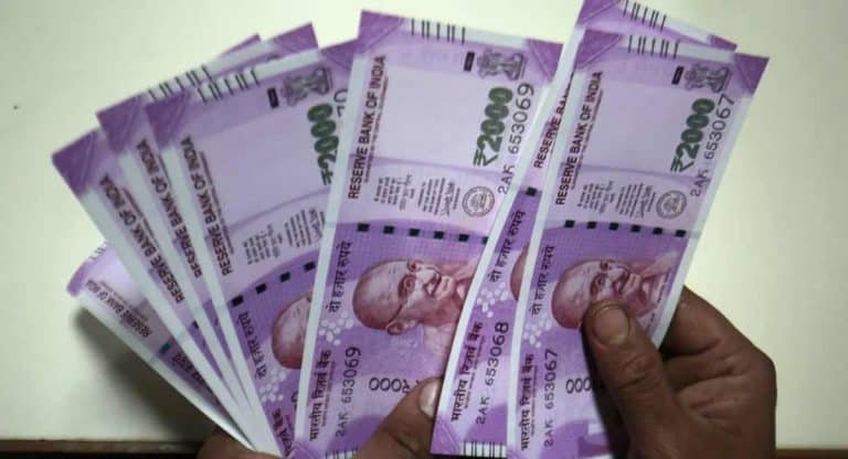 Business News : రూ.లక్షకు నాలుగు కోట్ల లాభం.. ఎందులోనంటే..?