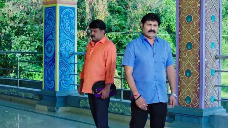 Vadinamma 11 Nov Today Episode : అనాథాశ్రమంలో బాబును దత్తత తీసుకోవాలని రఘురామ్ కు చెప్పిన లక్కీ.. దీంతో అందరూ షాక్