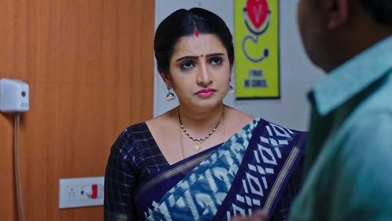 Vadinamma 9 Nov Today Episode : మెట్ల మీది నుంచి కింద పడ్డ రిషి.. ఆసుపత్రిలో రక్తం కావాలంటే.. రిషికి రక్తం ఇచ్చిన రఘురామ్.. ఈ విషయం తెలిసి శైలూ షాక్