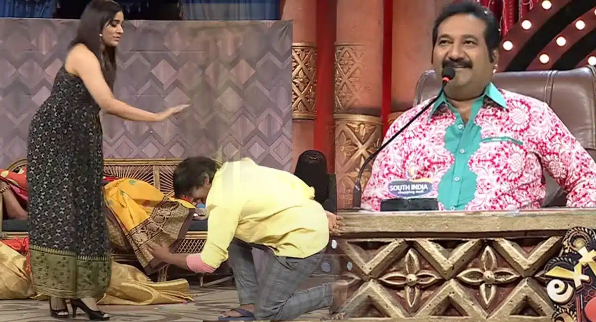 jabardast comedian rakesh went anchor rashmi karawan  