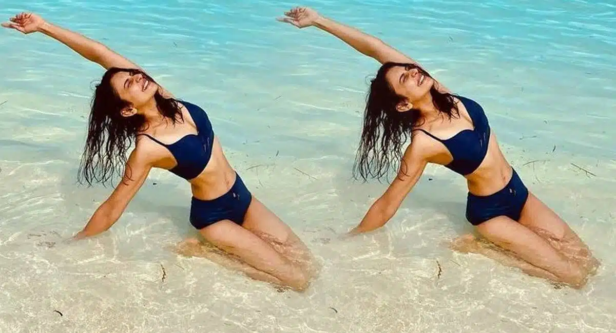 Rakul preet singh rakul shared her bikini photo in