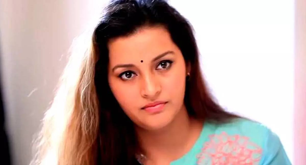 Renu Desai : కేవలం 15 నిమిషాల సుఖం కోసం అంతకు తెగించాలా? రేణు దేశాయ్ సంచలన కామెంట్స్ వైరల్..