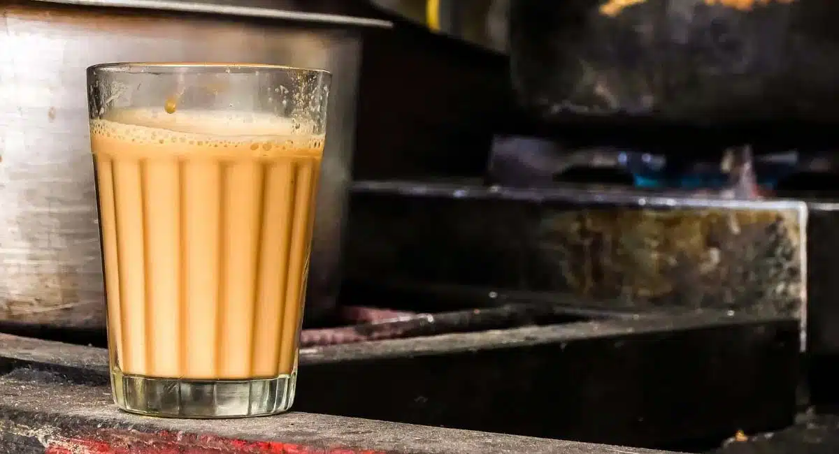it is harmful to take these foods afte an hour of drinking tea