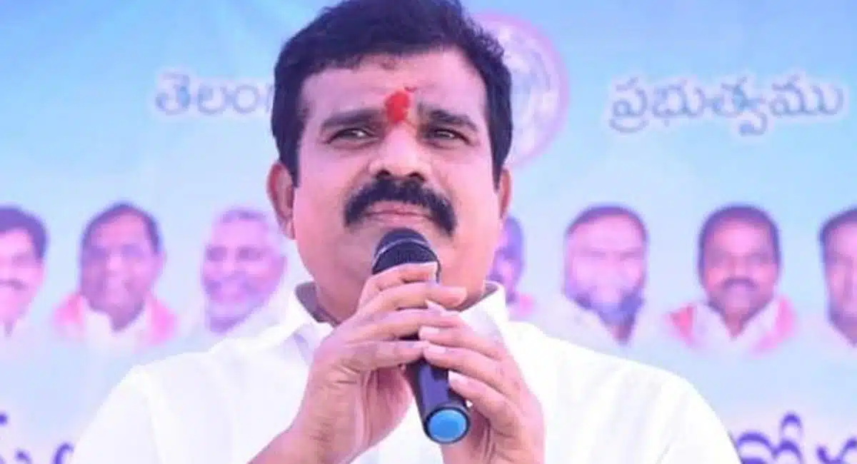 Trs kranthi kiran chanti sensational comments on congress bjp