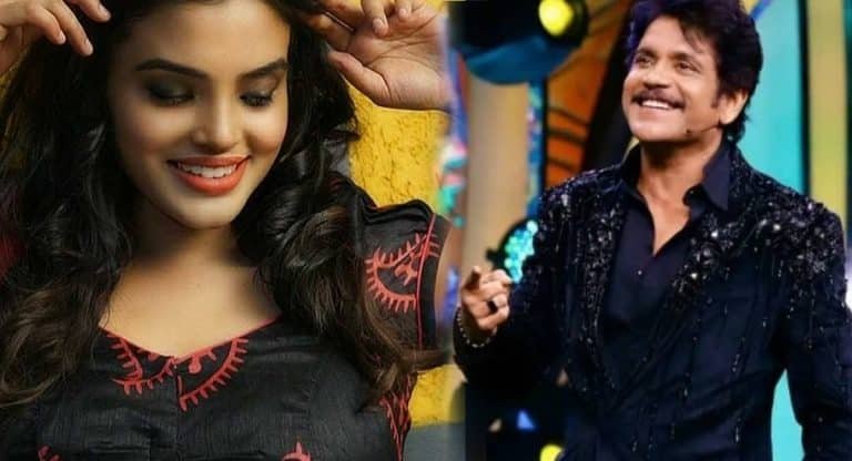Nagarjuna : డేటింగ్‌కు ఓకే.. స్టేజీపైనే నాగార్జునకు సరయు ముద్దుల వర్షం..