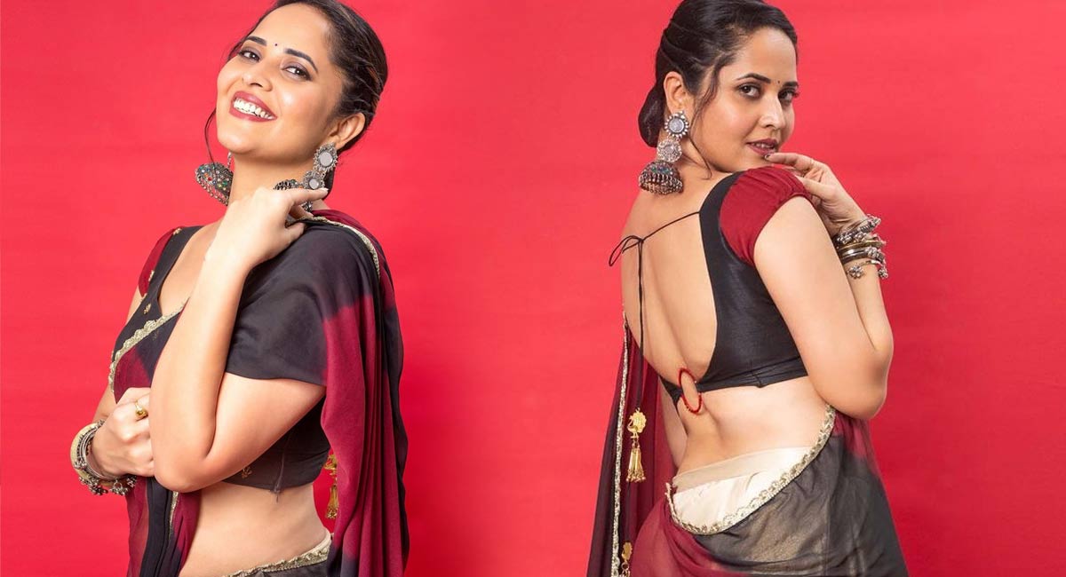 Anasuya : ప‌లుచ‌టి చీరలో నాభి అందాలు ఆర‌బోస్తూ కుర్ర‌కారుకి నిద్ర లేకుండా చేస్తున్న అన‌సూయ‌.. వైర‌ల్ ఫిక్స్‌..!