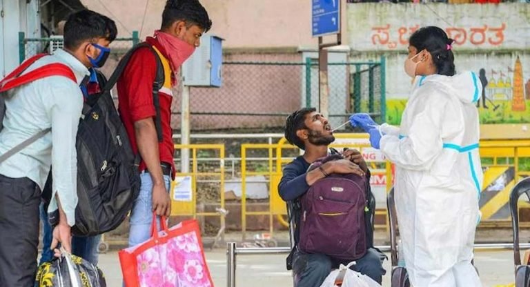Omicron Covid Cases : దేశంలో కరోనా ఉద్ధృతి.. విజృంభిస్తున్న ఒమిక్రాన్.. రికార్డు స్థాయిలో కేసులు..!