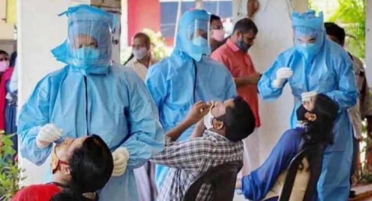 Today Corona Updates : భారత్ లో కోరలు చాస్తోన్న కరోనా.. ఒక్కరోజే 1,94,720 కేసులు..442మరణాలు.!