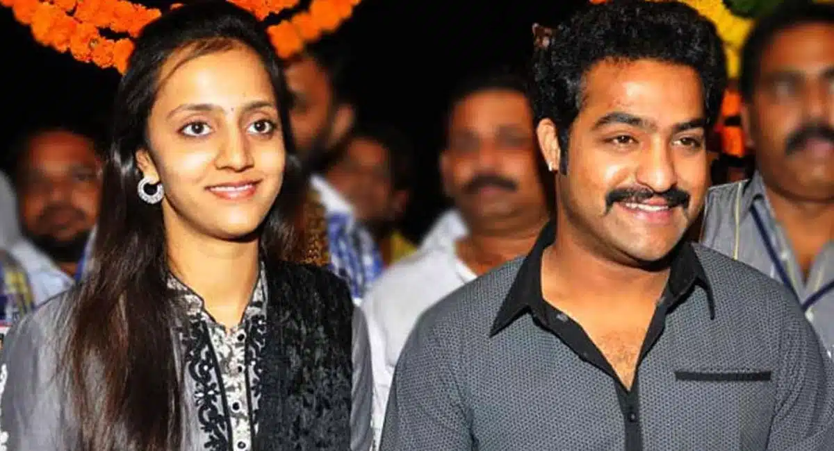 Jr ntr wife enter into social media