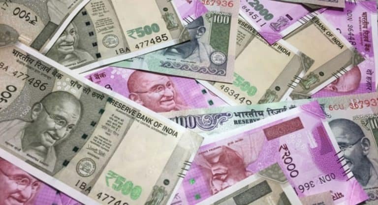 Money Tips : ఈ వస్తువులు ఇంట్లో ఉంటే డబ్బుల వర్షమే.. మరీ ఆ వస్తువులు ఏంటంటే..?