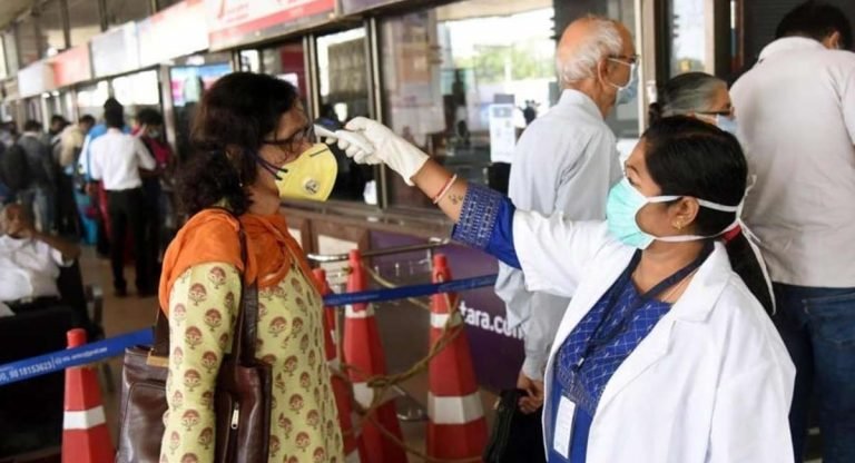 Omicron : బ్రేకింగ్‌.. దేశంలో కరోనా విజృంభన.. కొనసాగుతున్న ఒమిక్రాన్ ఉద్ధృతి.. నేడు ఎన్ని కేసులంటే..!