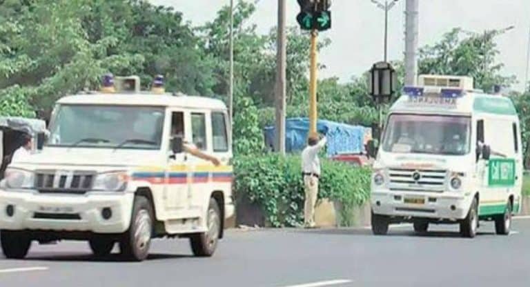 Police : పోలీసులు సూపర్.. కేవలం 15 నిమిషాల్లోనే.. ఒక నీండు ప్రాణాన్ని కాపాడారు