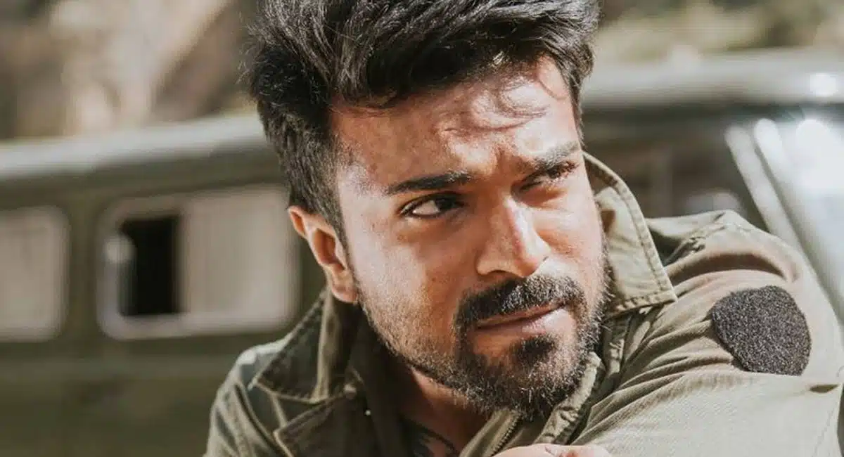 heroine wants to dating with Ram Charan
