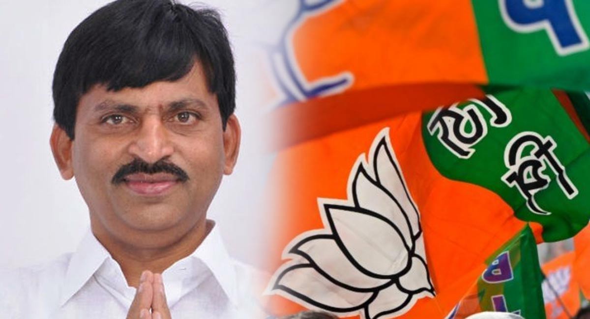 Ponguleti Srinivasa Reddy : కారు దిగి.. కమలం గూటికి పొంగులేటి శ్రీనివాస రెడ్డి?