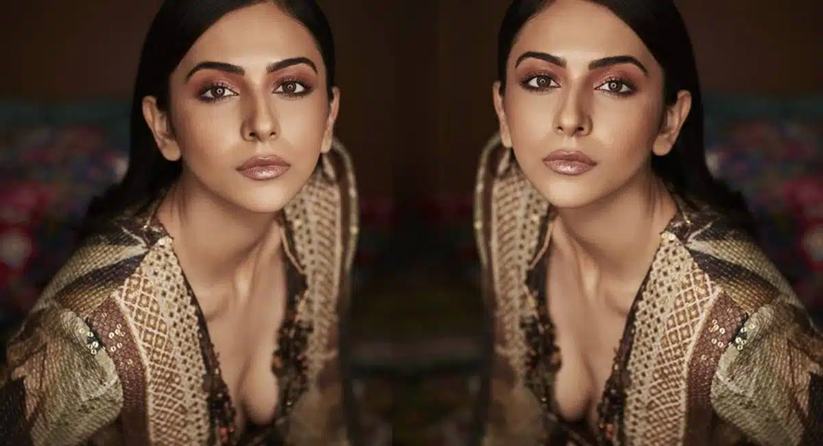Rakul Preet Singh cute ness mind blocks the netigens