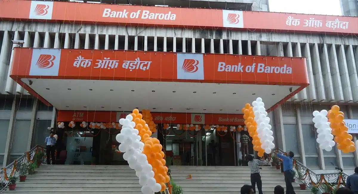 good news for unemployed 220 jobs in bank of baroda