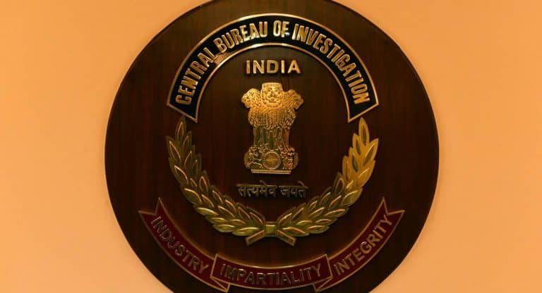 CBI : బ్రేకింగ్.. ఏపీలో సిబిఐ కలకలం, ఎందుకీ దాడులు…?