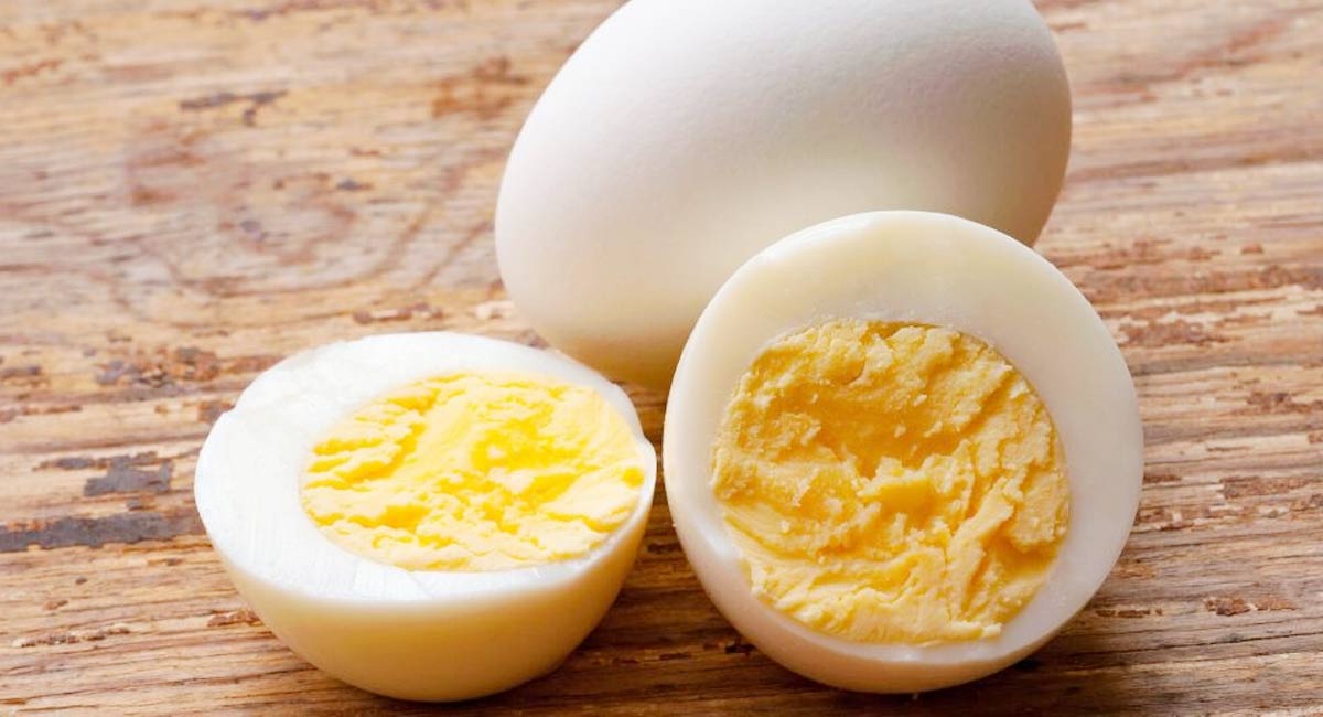 health tips take these Foods along boiled egg but be careful