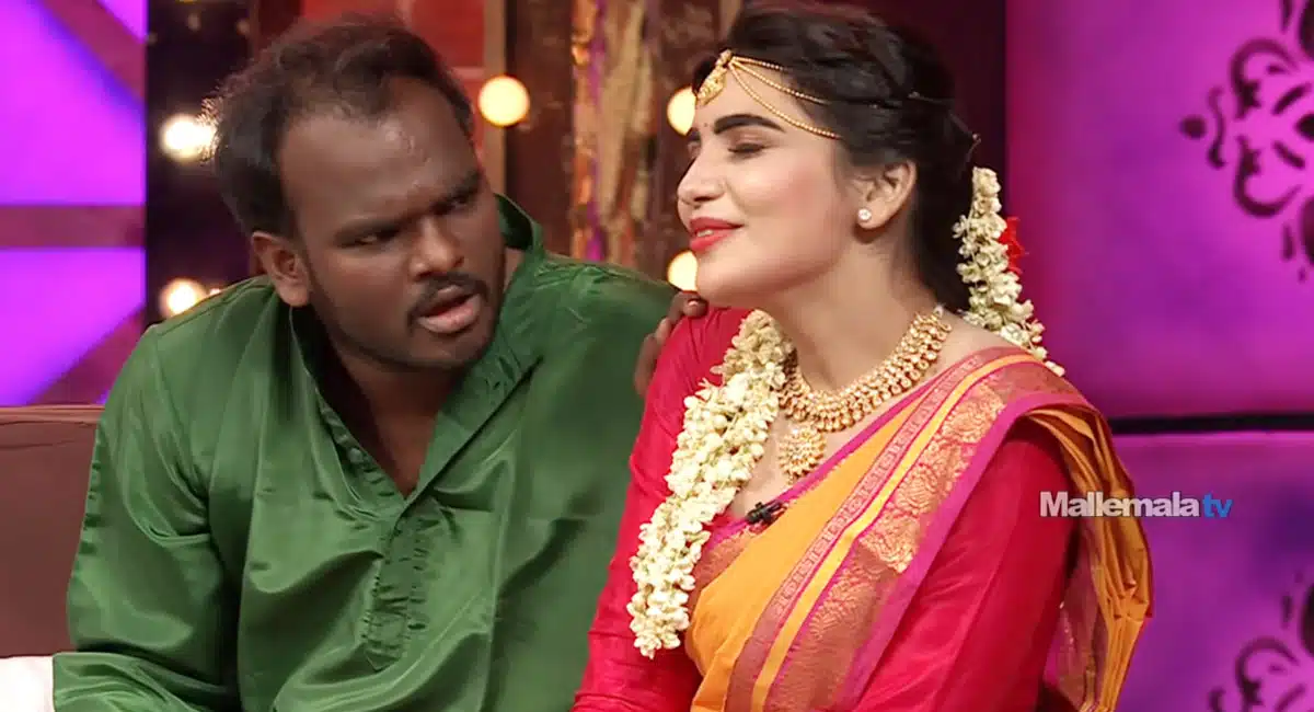 Jabardasth Varsha says about her boy friend