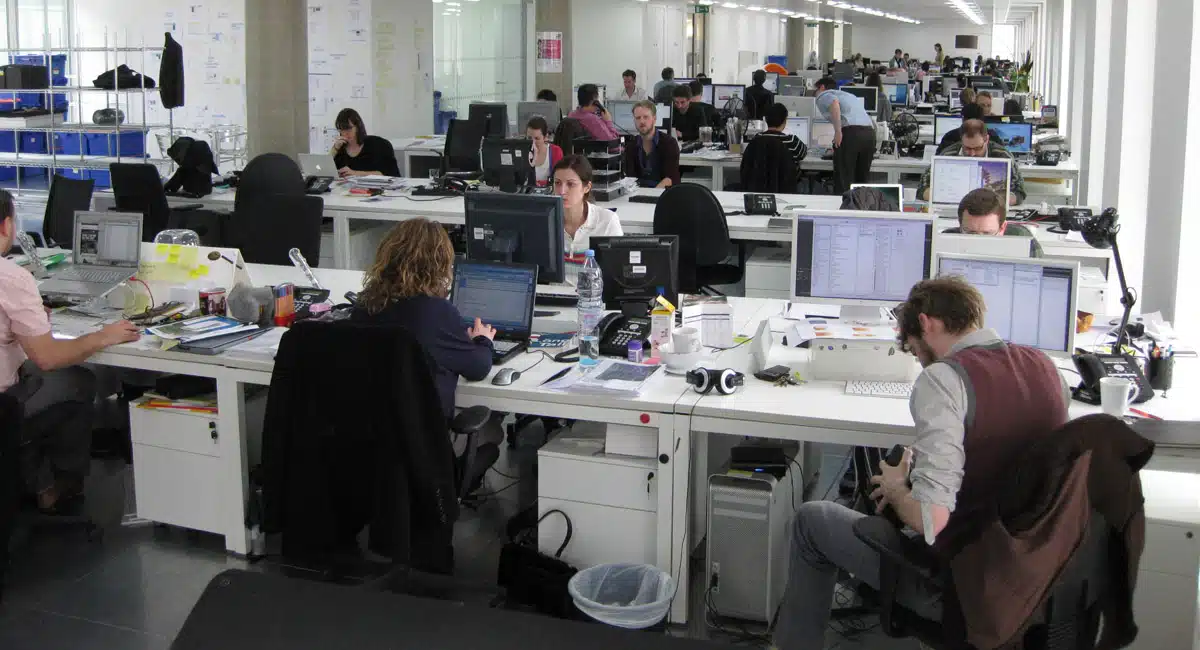 Job Does this happen in office