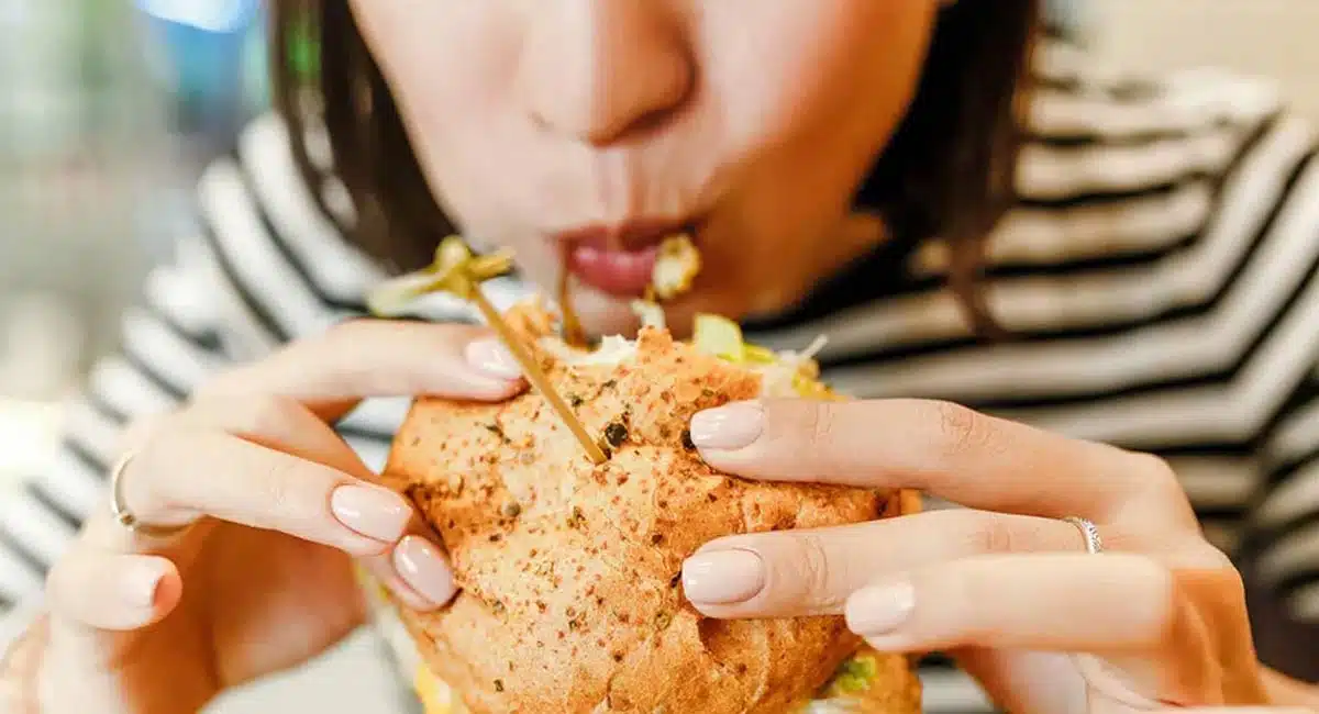 health lots of risks eating fast food