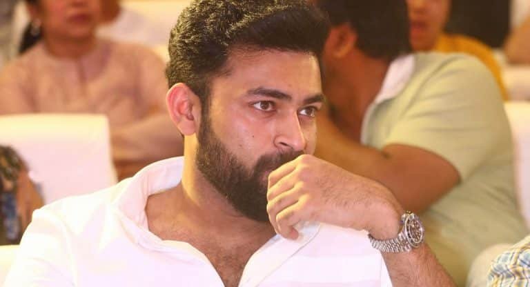 Varun Tej : మెగా హీరోకి ఏమైంది.. చేతికి సెలైన్‌తో ప్ర‌మోష‌న్స్..!