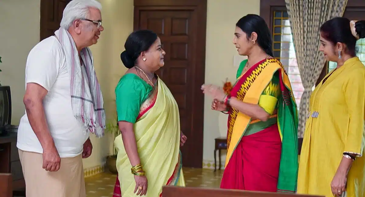 intinti gruhalakshmi 30 april 2022 full episode