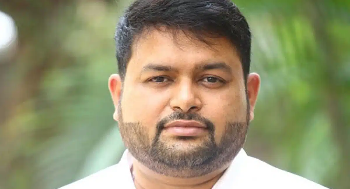 Mahesh Babu and Trivikram Srinivas Again SS Thaman Believe