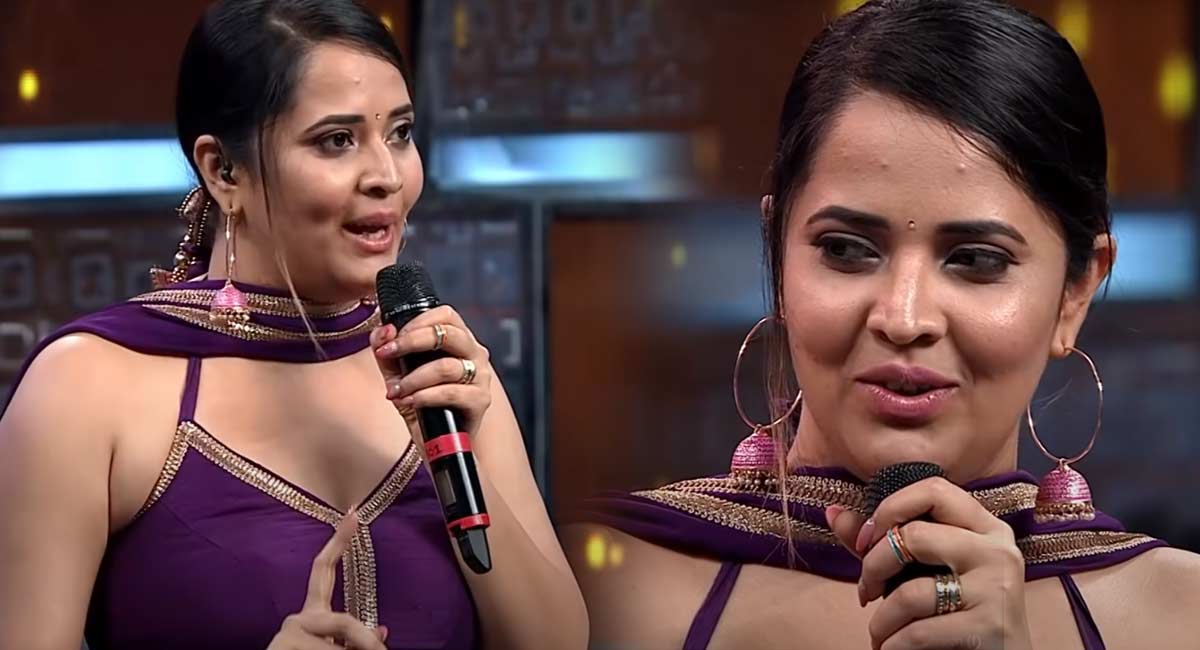 Anasuya : అందరి ముందే ఆంటీ అనేశారు.. హర్ట్ అయిన యాంకర్ అనసూయ