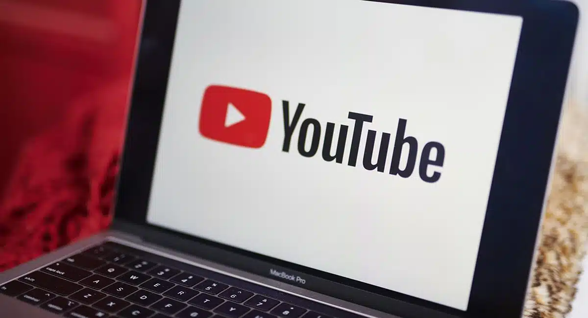its very simple to see where the favorite scene in the video is youtube with the latest features