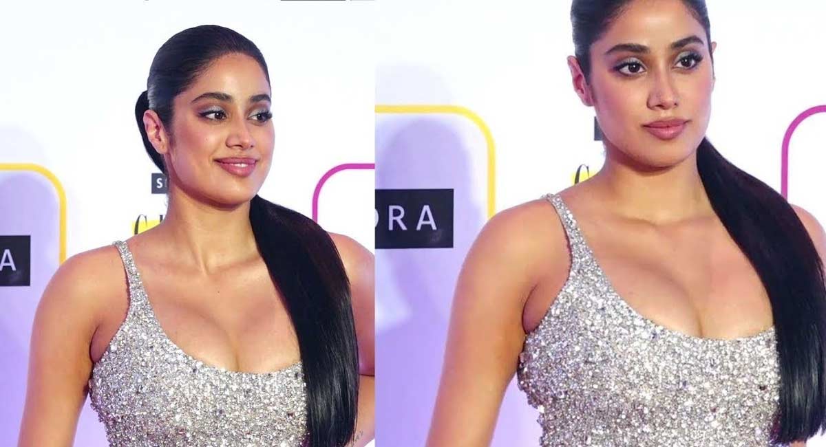 Janhvi kapoor : జాన్వీ క‌పూర్ తండ్రినే బురిడి కొట్టించారుగా.. కార్డ్ నుండి రూ.4 ల‌క్ష‌లు మాయం