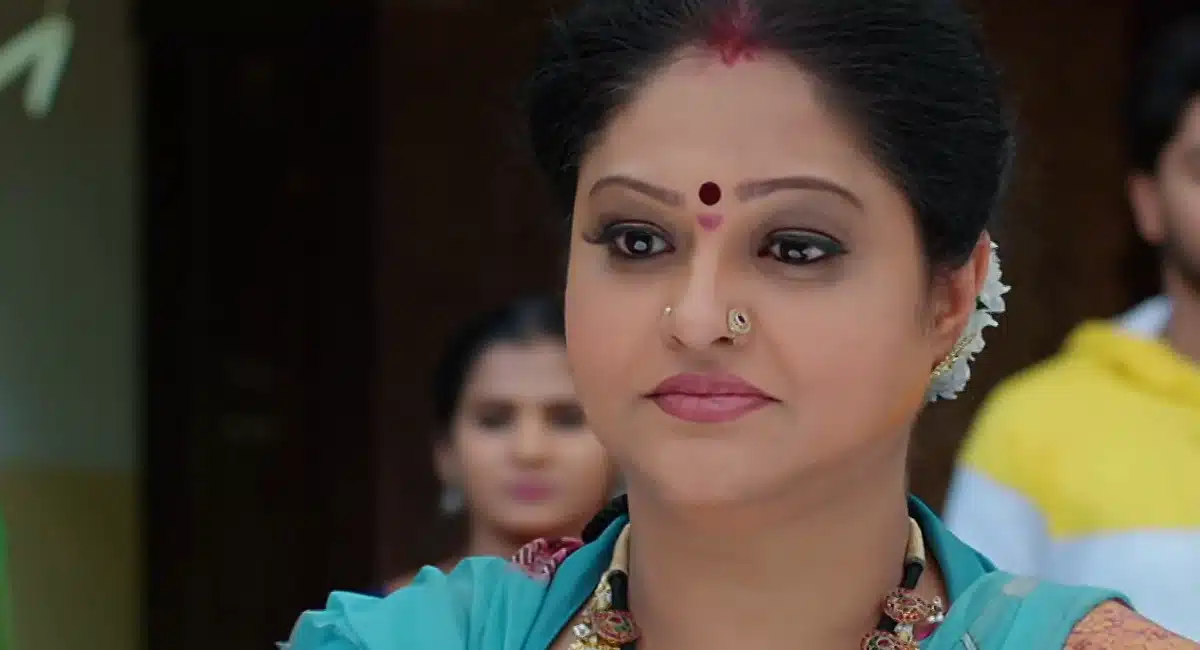 will jnanamba attend yogi son barasala function in janaki kalaganaledu