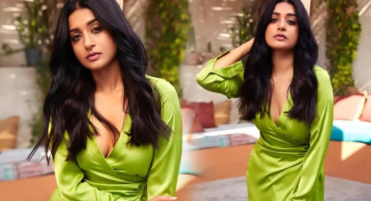 meera jasmine latest pics Viral