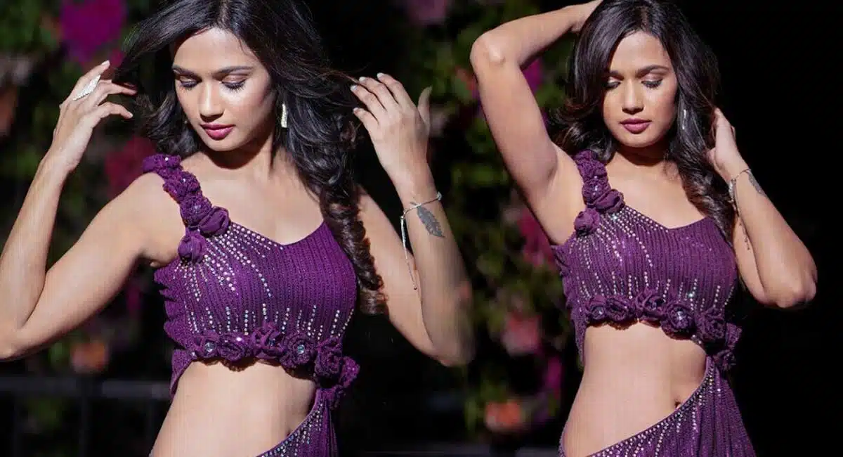 Big boss contestant Ariyana glory comments about personal life 