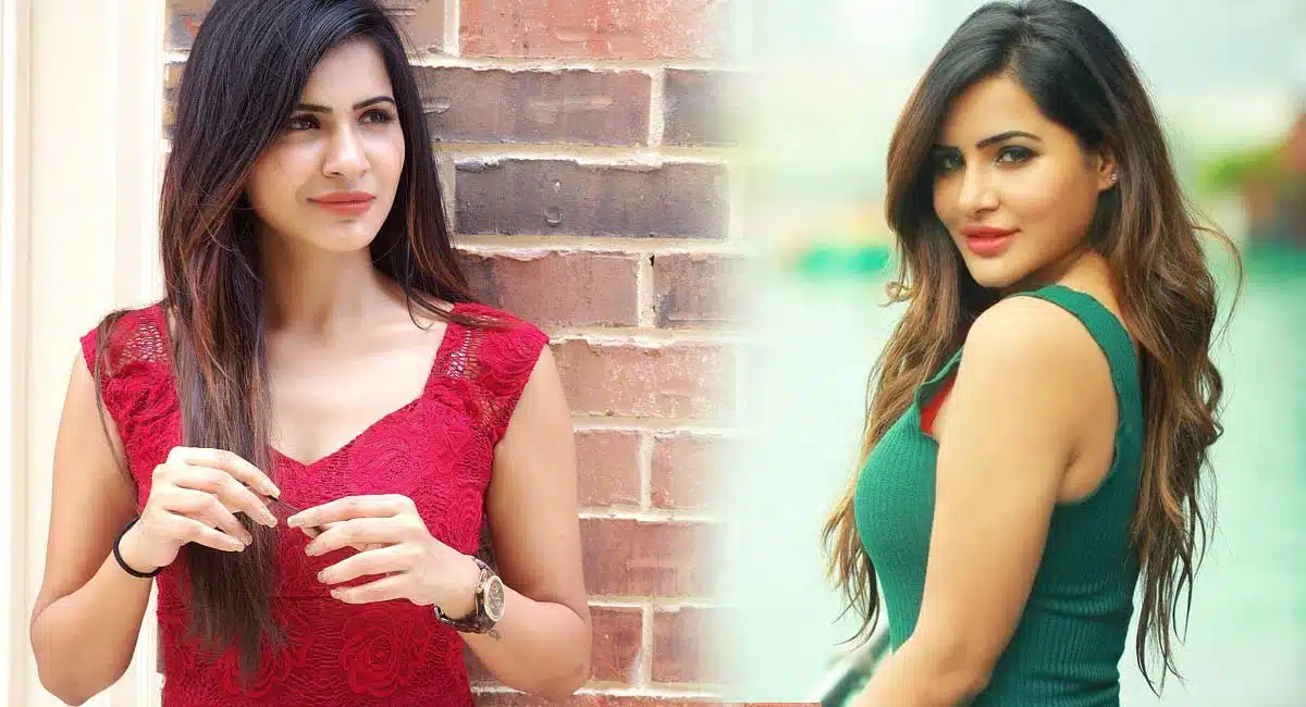Ashu Reddy Friend Satires On Bigg Boss Beauty Dance