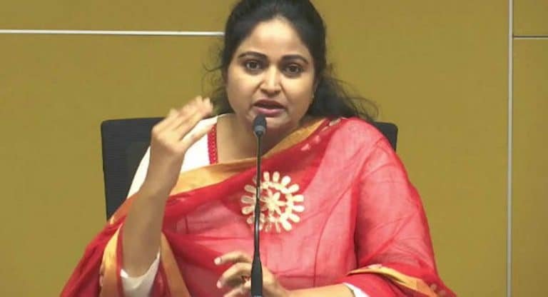 Politics : రాజకీయాల్లో మహిళా నేతలకు ఎందుకు ఈ దుస్థితి.?