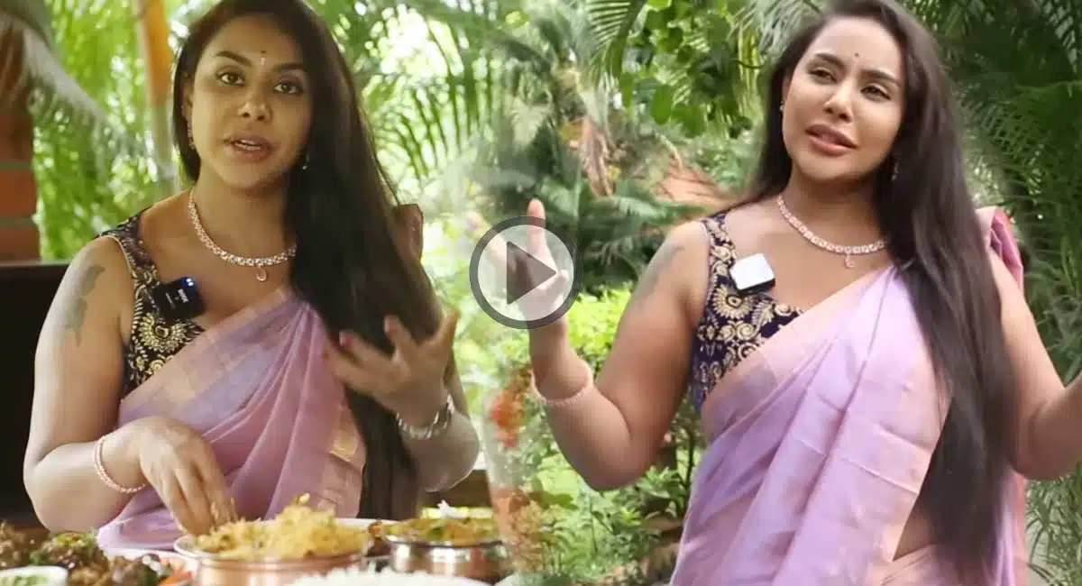 sri Reddy becomes foody