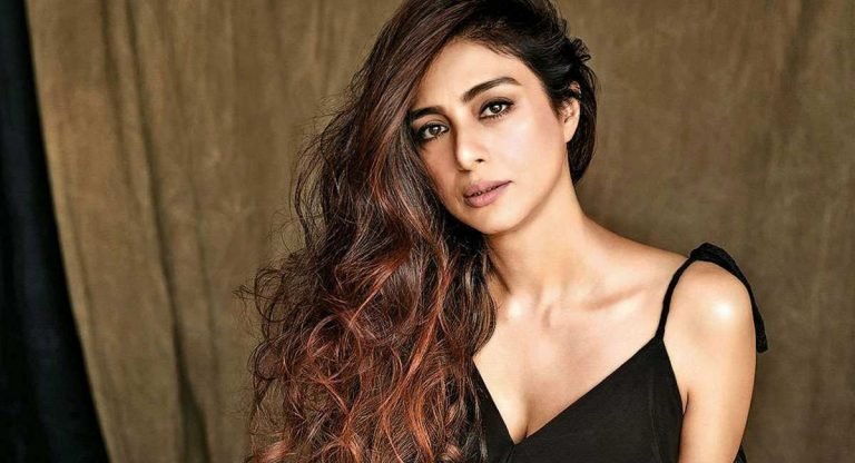 Tabu : హీరోయిన్ టబు రెమ్యునరేషన్‌కు టాలీవుడ్ దడుసుకుంటుందా..?