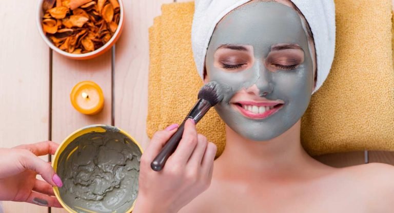Beauty Tips : ముఖంపై మచ్చలు తగ్గించే ఈ మడ్ ప్యాక్ గురించి ప్రతీ ఒక్కరూ తెలుసుకోవాల్సిందే!