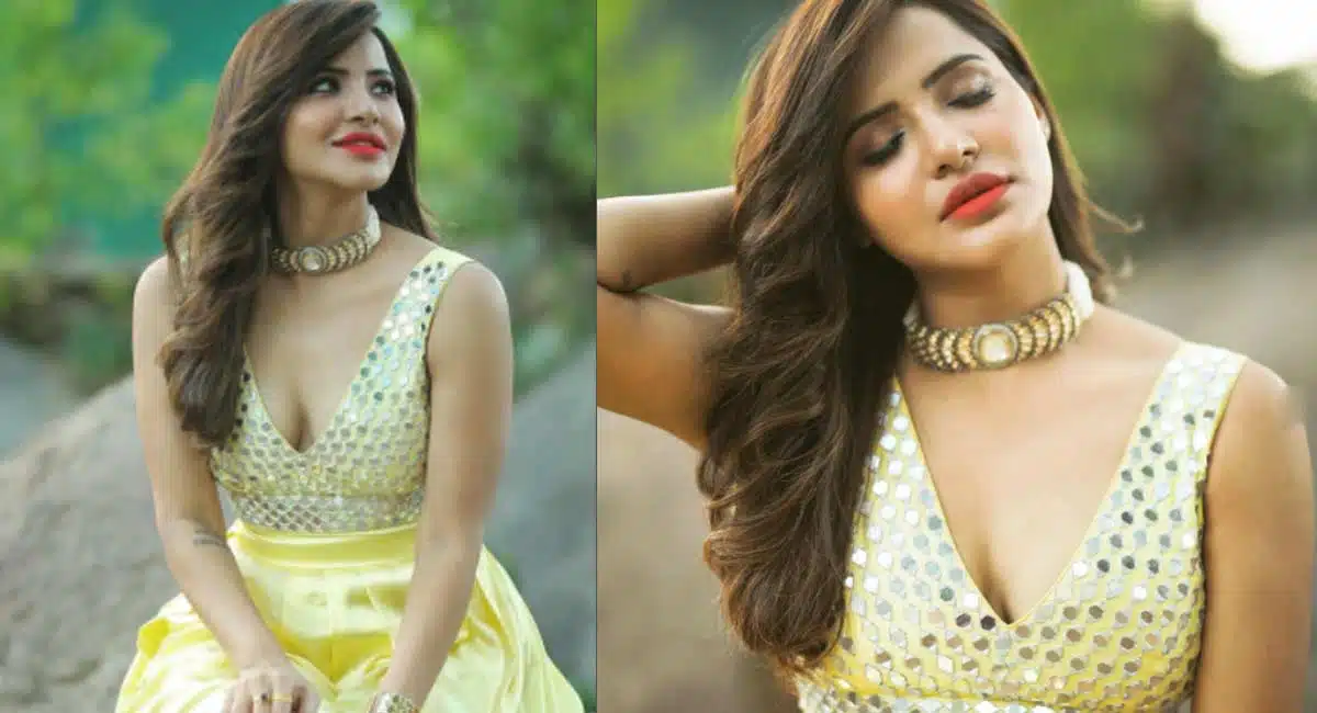 ashu reddy latest pics are stunning