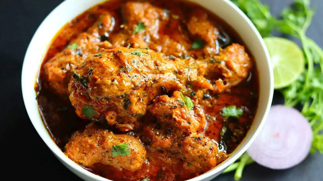 Restaurant Style Chicken Curry Recipe In Telugu