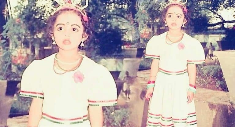 Viral Photo : చార‌డేసి క‌ళ్ల‌తో ముద్దులొలుకున్న ఈ చిన్నారి ఎవ‌రో తెలుసా?