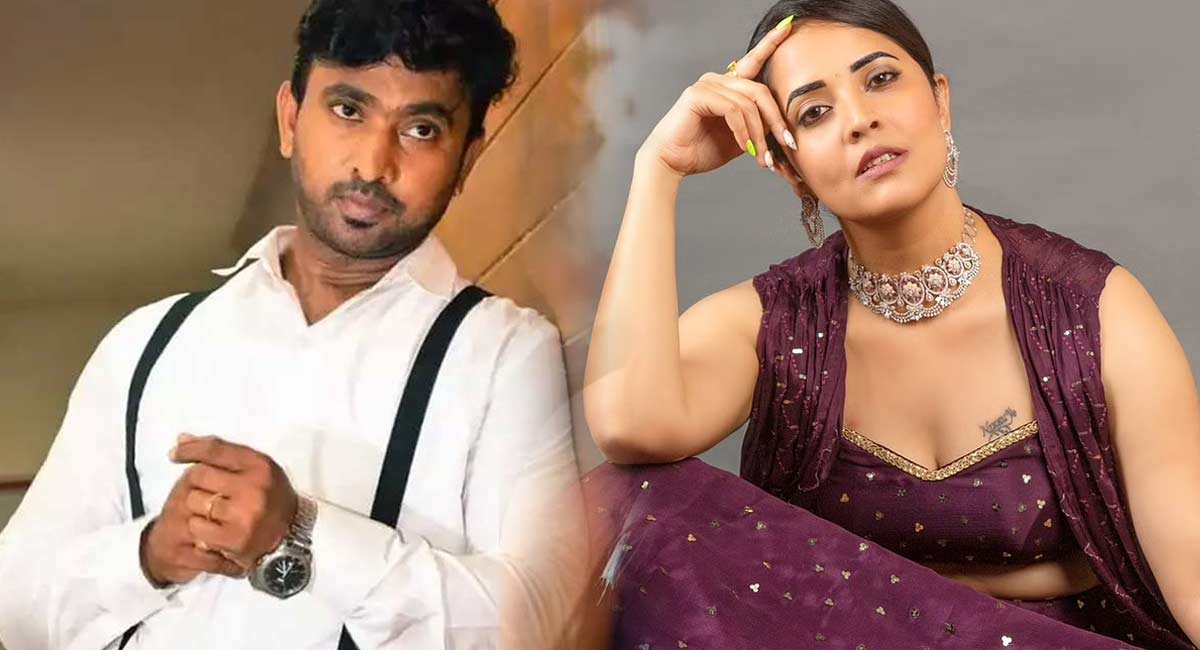 Adhire Abhi comments on Anasuya