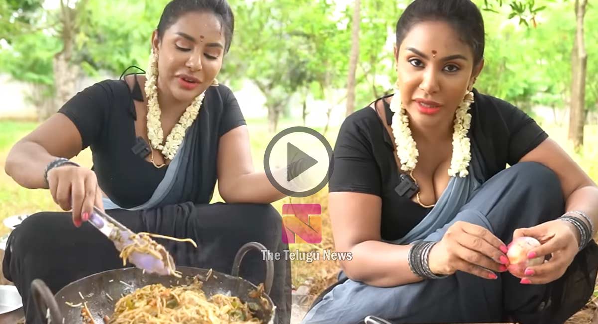 Sri Reddy : తోట‌లో నుడుల్స్ చేసిన శ్రీ రెడ్డి.. భారీ అందాలు చూపిస్తూ వాళ్ల‌కి మ‌ళ్లీ కౌంట‌ర్