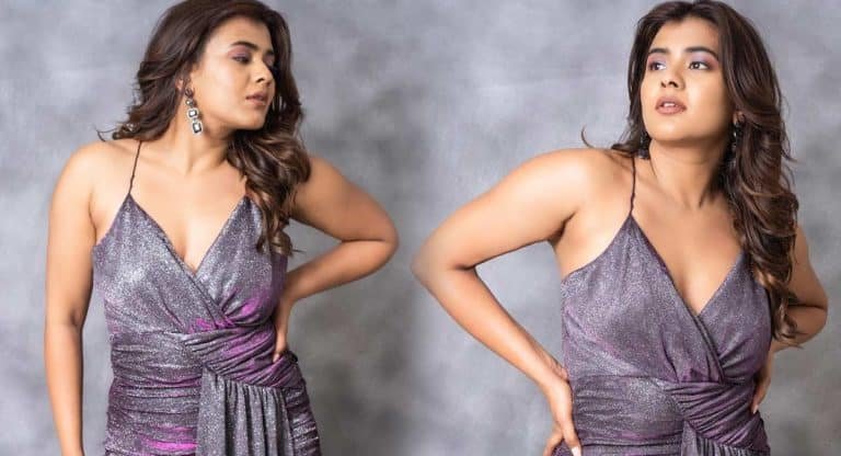 Hebbah Patel : అందాల‌ను కూర్చి మ‌తులు పోగొడుతున్న హెబ్బా పటేల్.. ఇదేంద‌బ్బా అంటున్న ఫ్యాన్స్