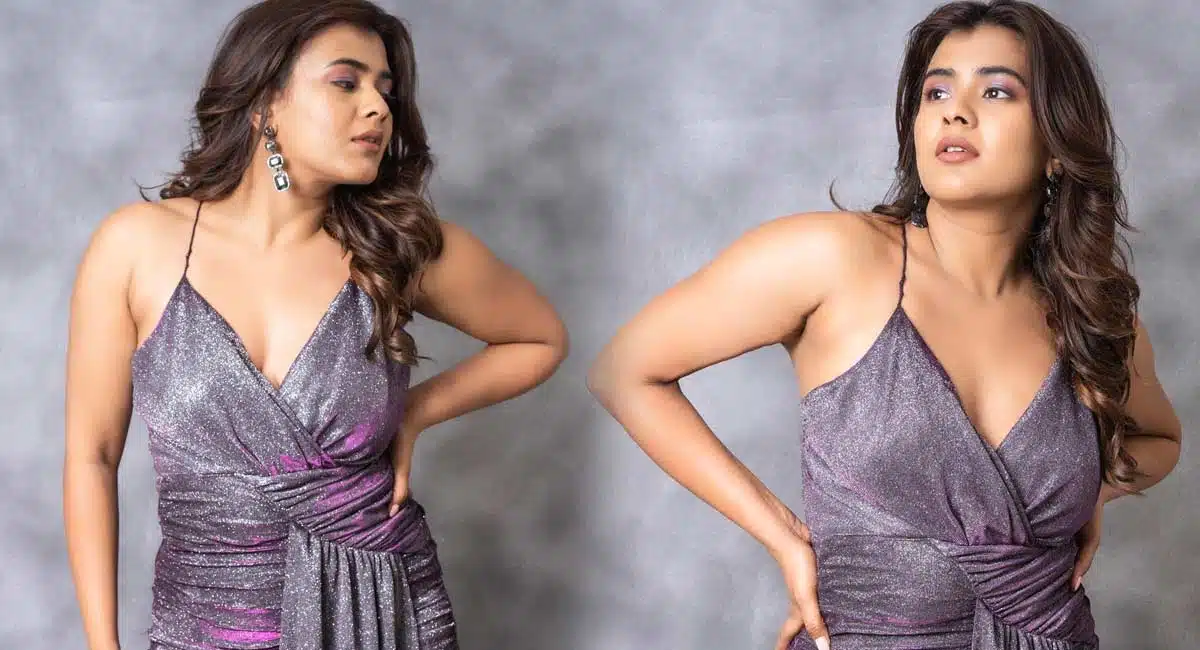 hebbah patel beautiful looks
