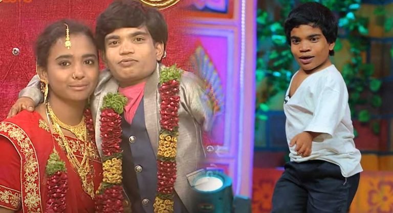 Gully Boys Riyaz : భార్యతో స్టేజ్ మీద రొమాన్స్.. పొట్టి రియాజ్ గట్టోడే